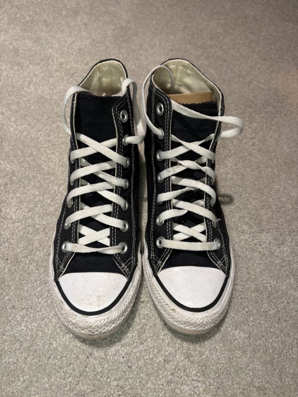 Custom Hand-Painted Converse High Top W7 EUR 37.5 Smiley Heart Original Art